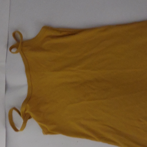 Tank top - Picture 2 of 3